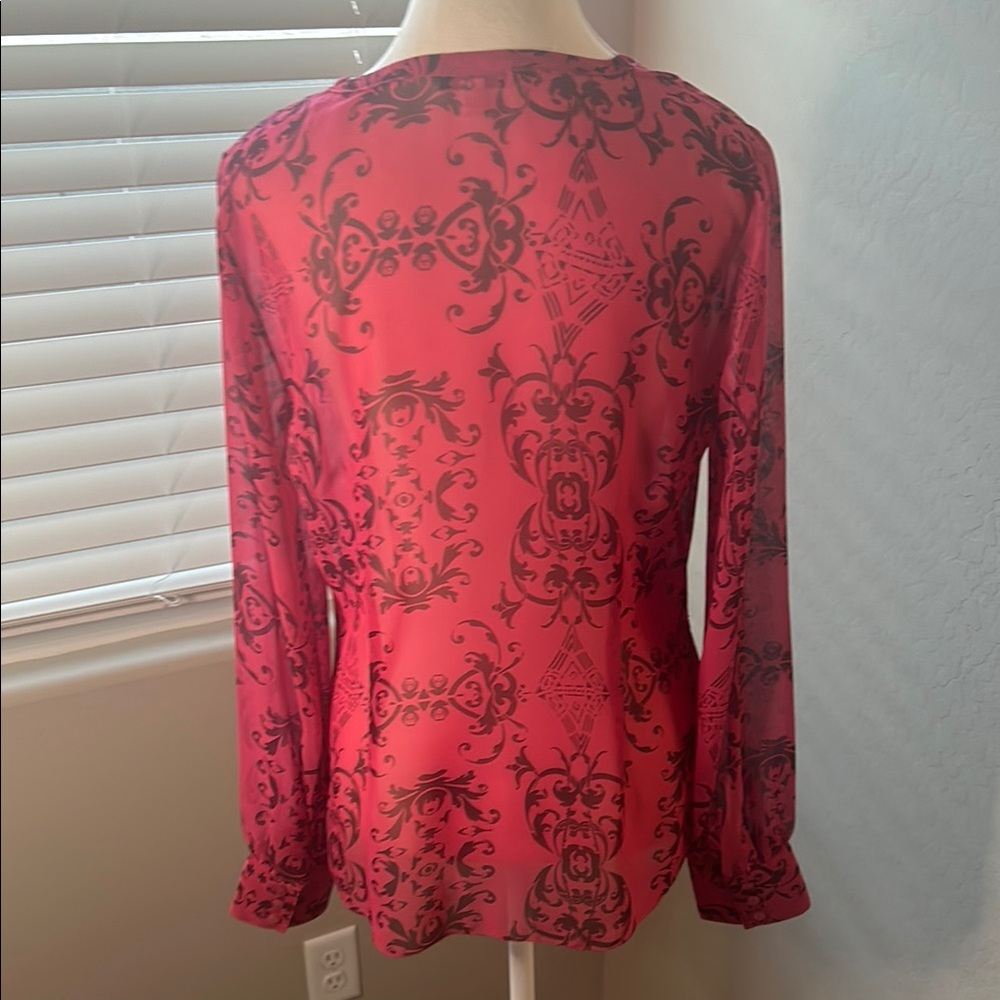 Elegant Pink Patterned Women's Top - Picture 5 of 5